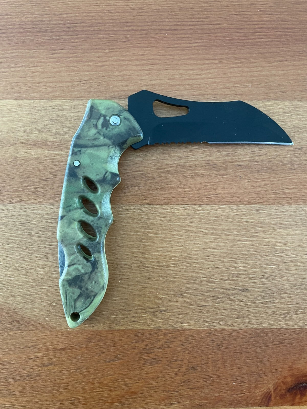 3.3" Stainless Black Blade Tactical Pocket Knife Plastic Camouflage Handle