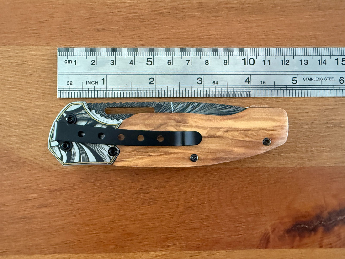 3.4" 420 Stain Steel Blade Folding Knife Pocket Clip Olive Wood 3D Engraving