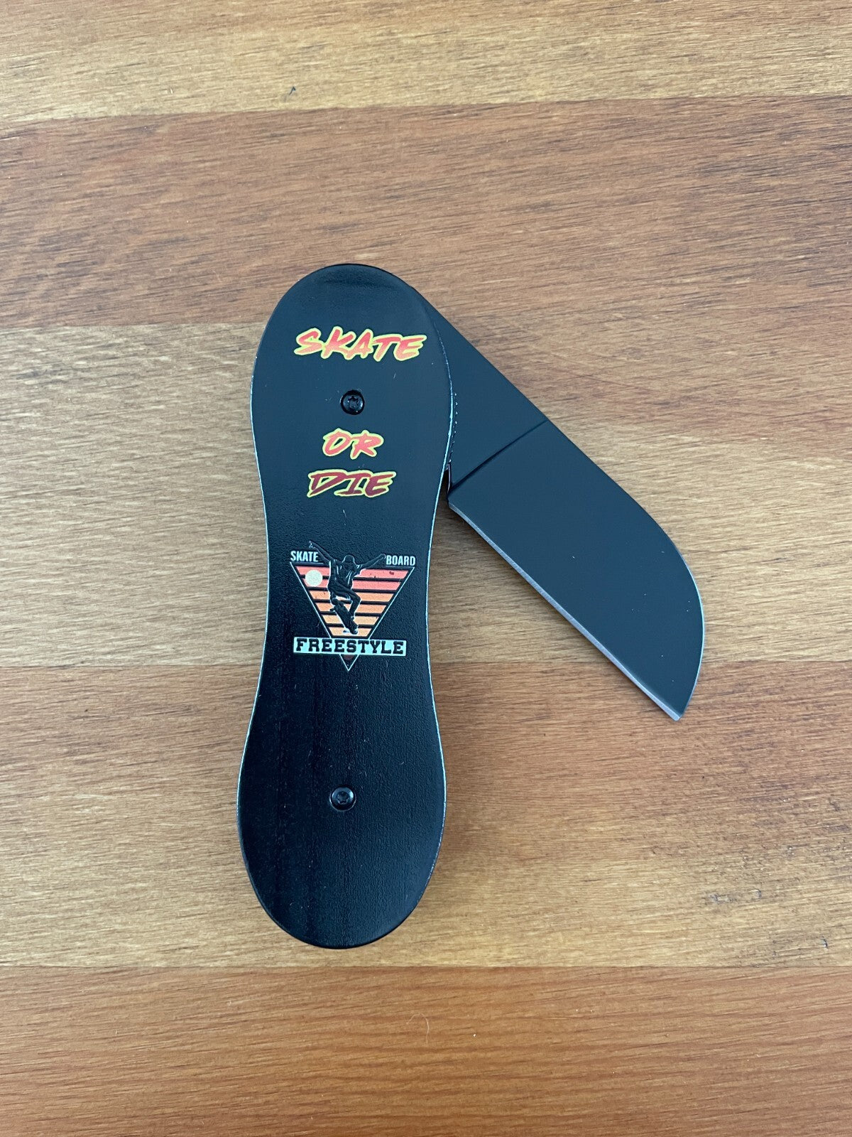 3.14 in. Navaja Skate Board Pocket Knife Bottle Opener Liner Lock From Spain