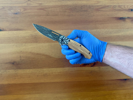 3.4" 420 Stain Steel Blade Folding Knife Pocket Clip Olive Wood 3D Engraving