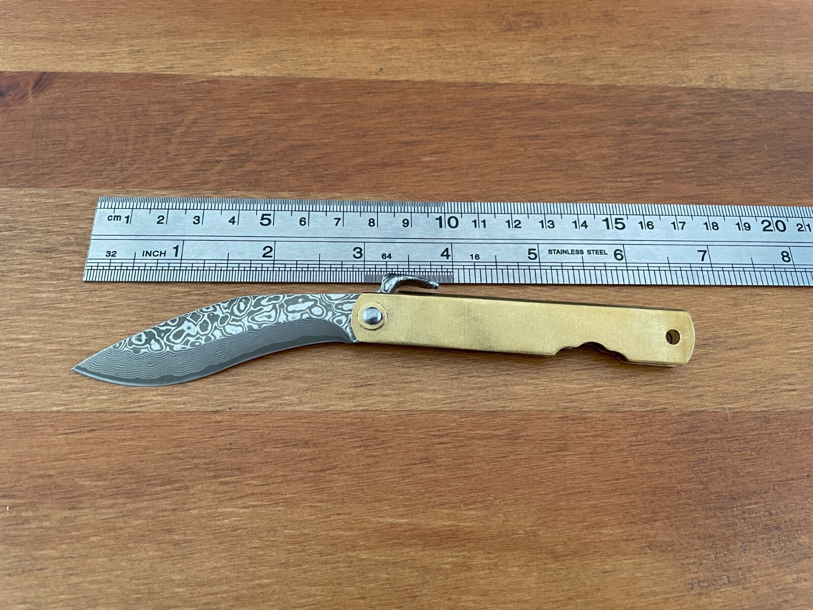 2.9" Navaja Higonokami Pocket Knife 79-layer Damascus Brass Handle with Sheath