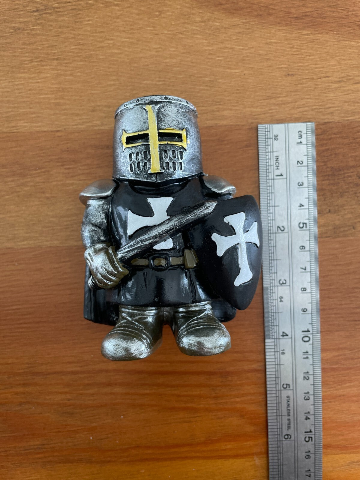 Decorative / Collectible Small Resin Figurine Templar Knight with Sword