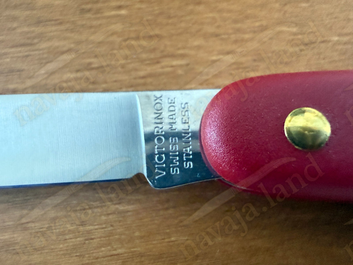Victorinox Budding Knife 2.2" Steel Blade Nylon Handle Bark Lifter Swiss Made