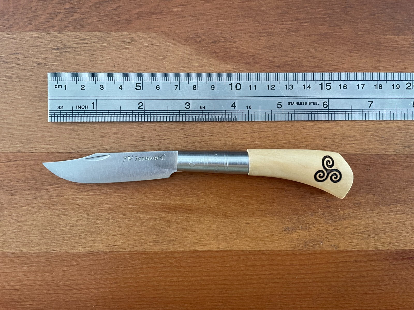 2.75” FV Taramundi Navaja Pocket Knife Asturias Spain Pyrographed Triskelion