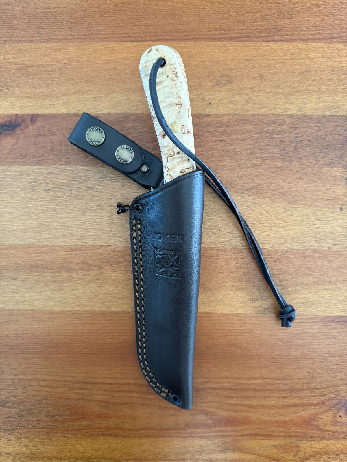 Joker Montañero Fixed Knife 4.3" Sandvik 14C28N Steel Curly Birch Handle Spain