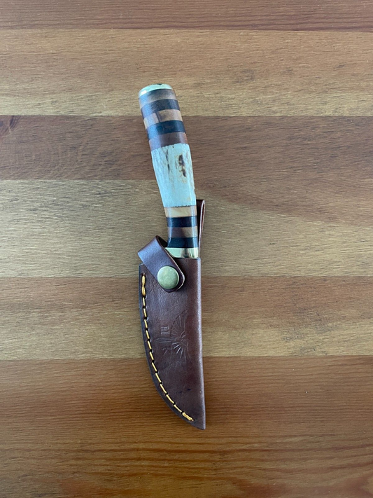 3.7 in. Handmade Damascus Steel Skinner Knife Leather Sheath Included