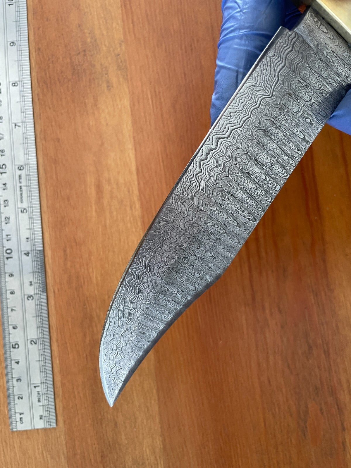 6.6 in. Handmade Damascus Steel Hunting Knife Leather Sheath Included