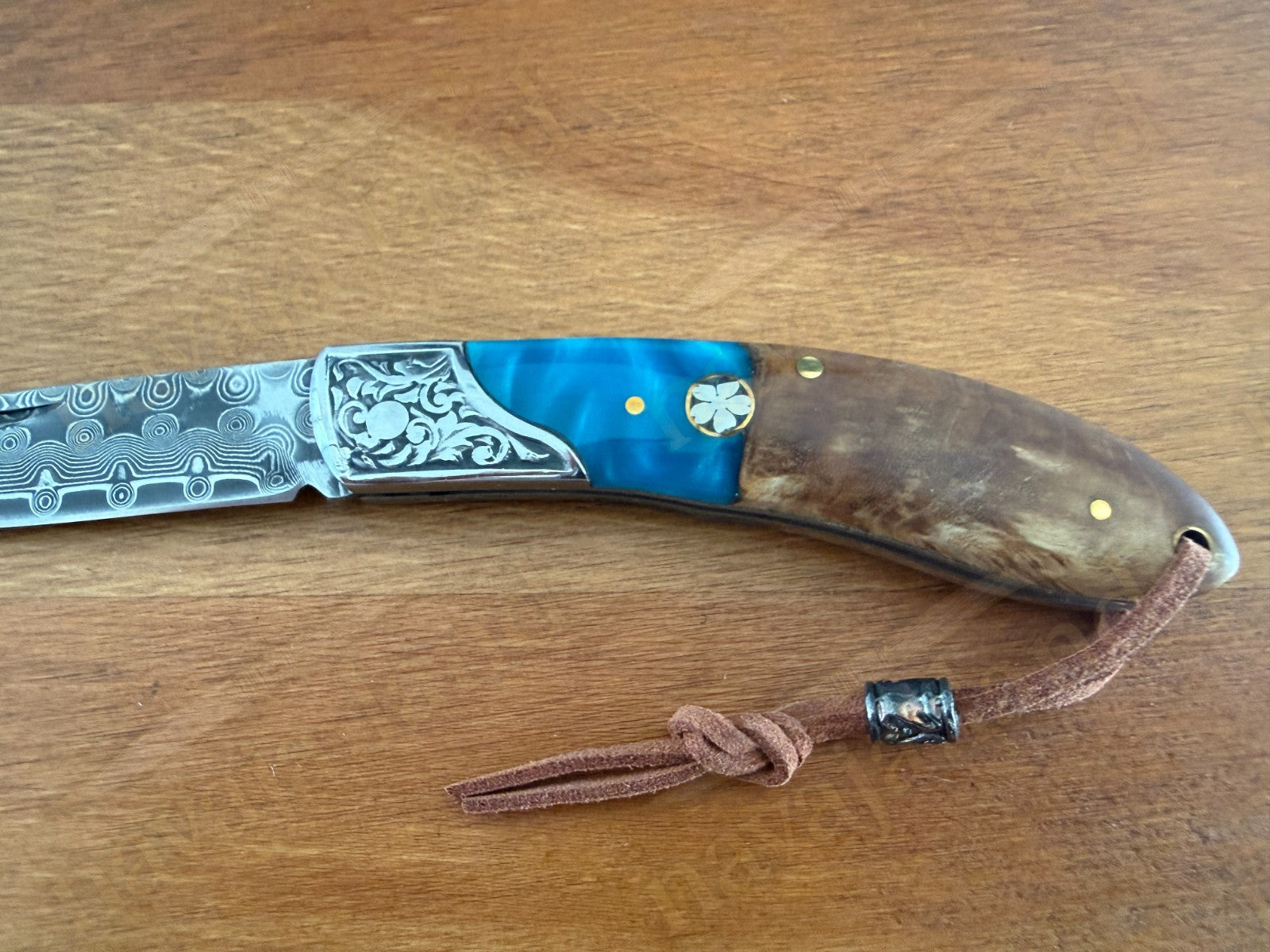 79 Layers Damascus Folding Knife – Ornated Bolster – 7.30 cm (2.87") Blade