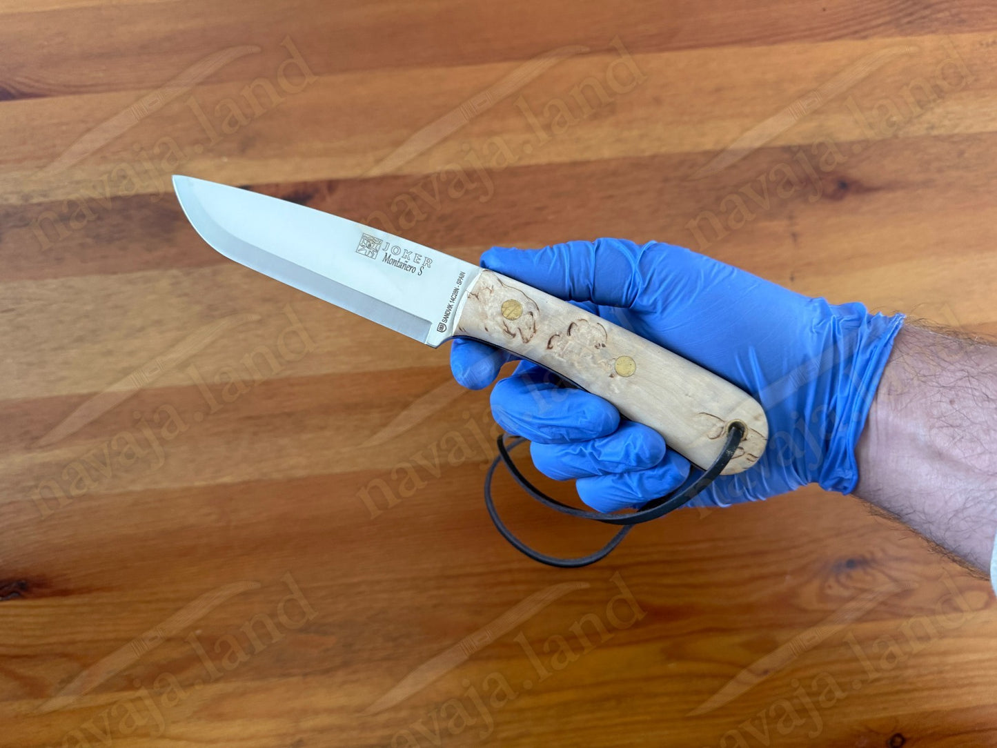 Joker Montañero Fixed Knife 4.3" Sandvik 14C28N Steel Curly Birch Handle Spain