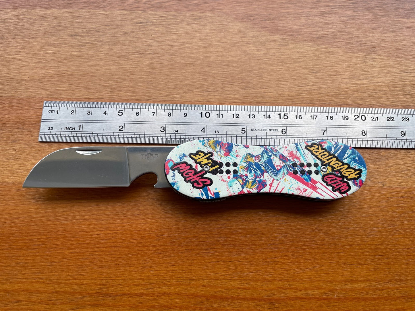 3.14 in. Navaja Snowboard Wild Adventure Pocket Knife Bottle Opener From Spain