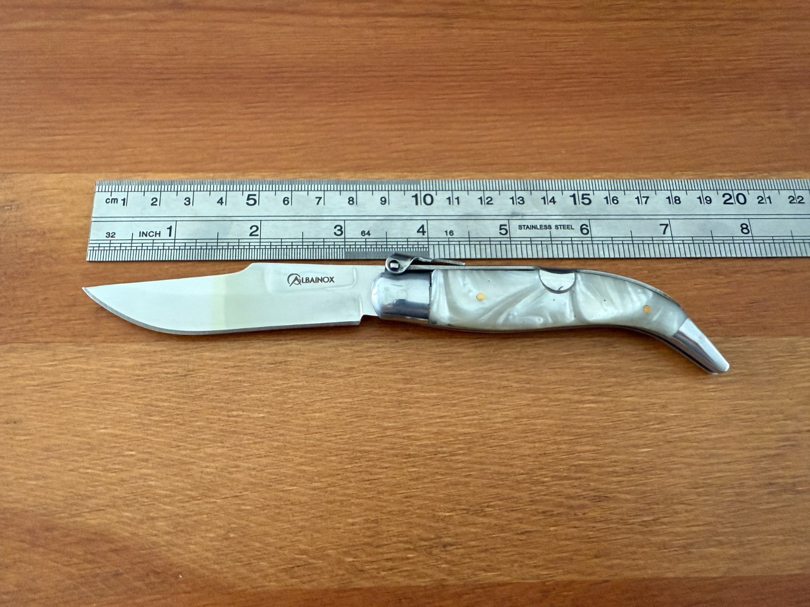 3.3" Steel Blade Spanish Navaja Teja Albacete Mother of Pearl Imitation Scales