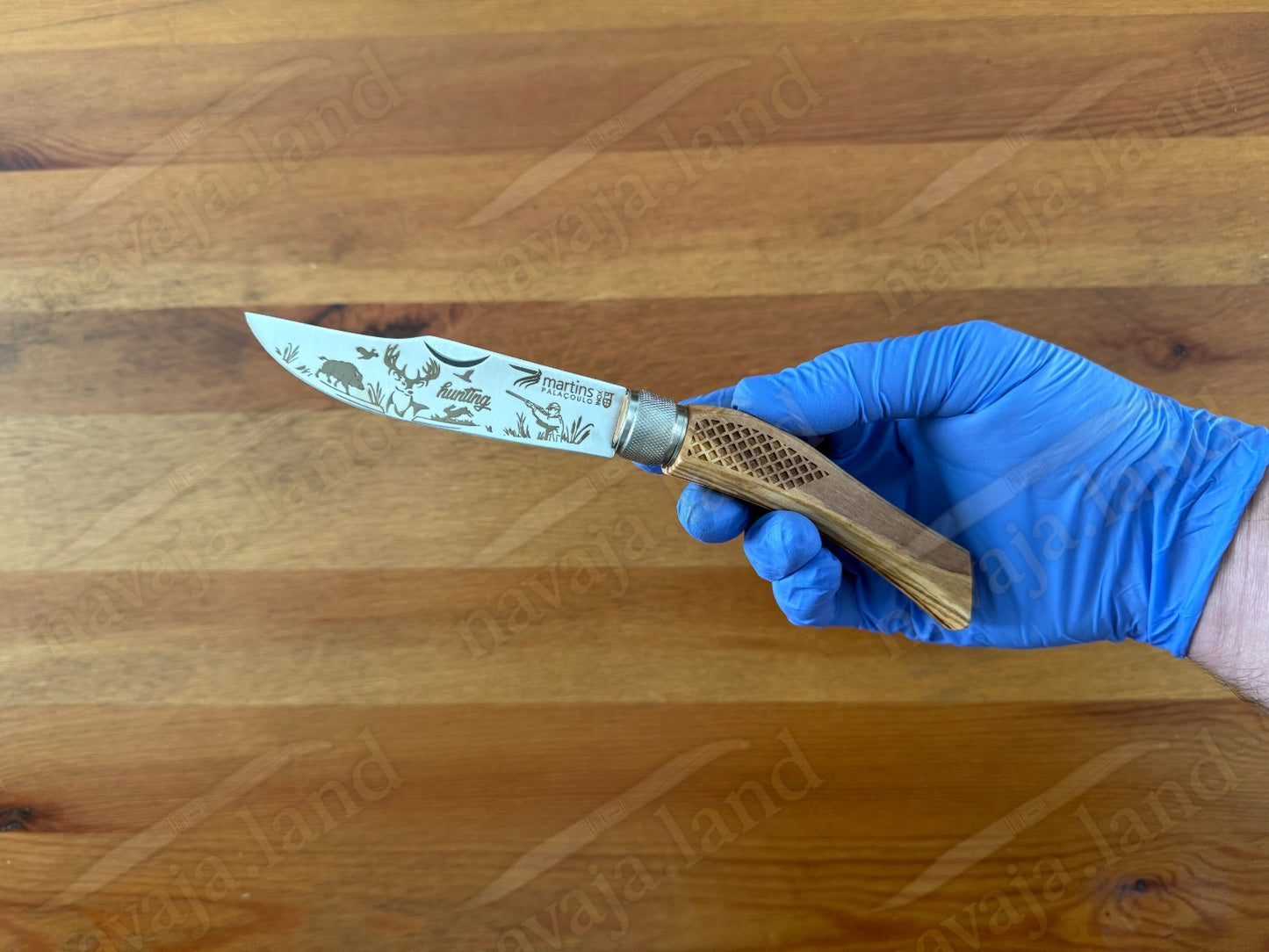 Martins Hunting Caza Folding Knife – 420 Steel 3.5" -Olive Wood Handle Giroblock