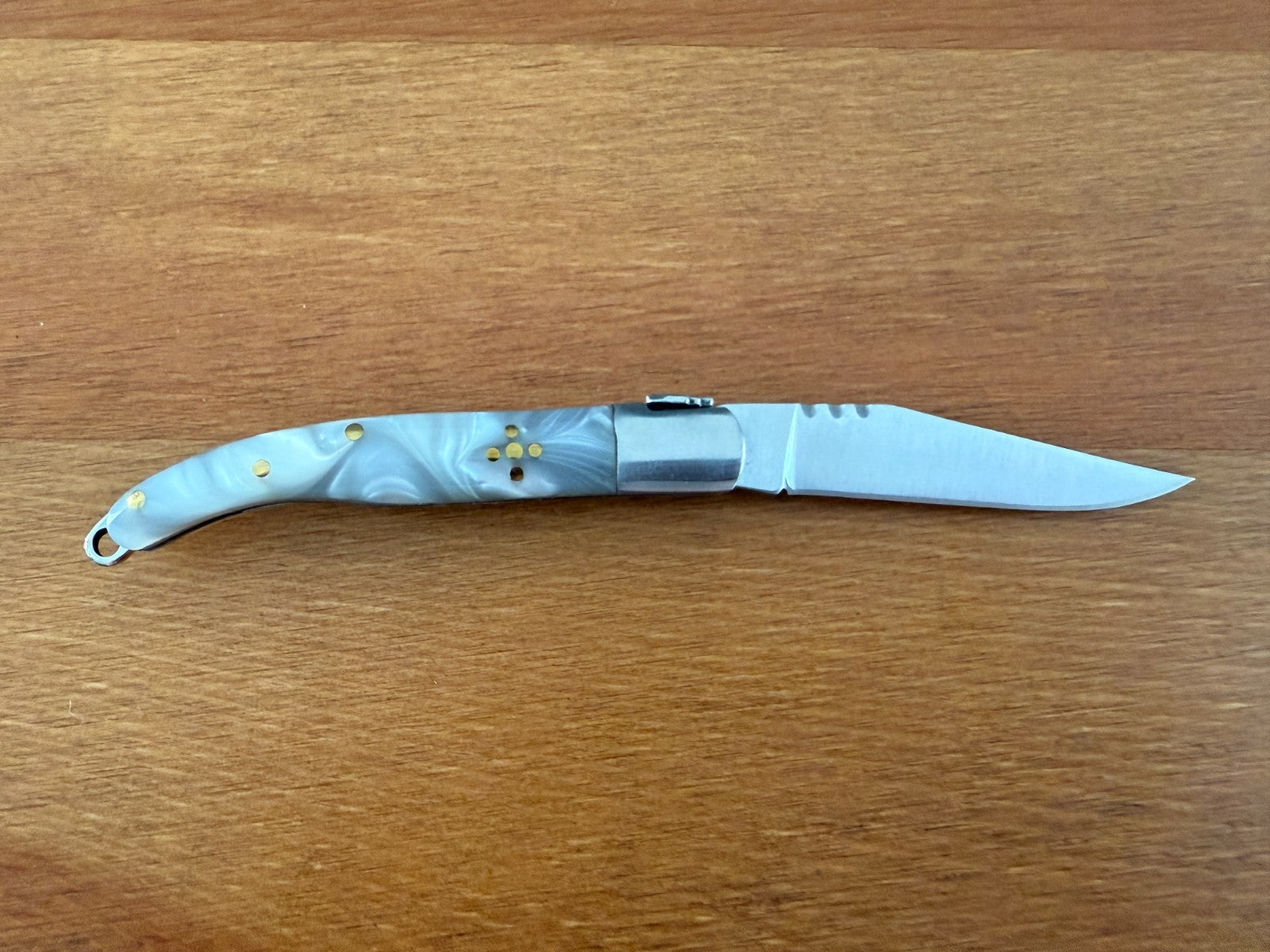 2.4” Stainless Steel Blade Navaja Laguiole Inox Nacre/Mother of Pearl Imitation