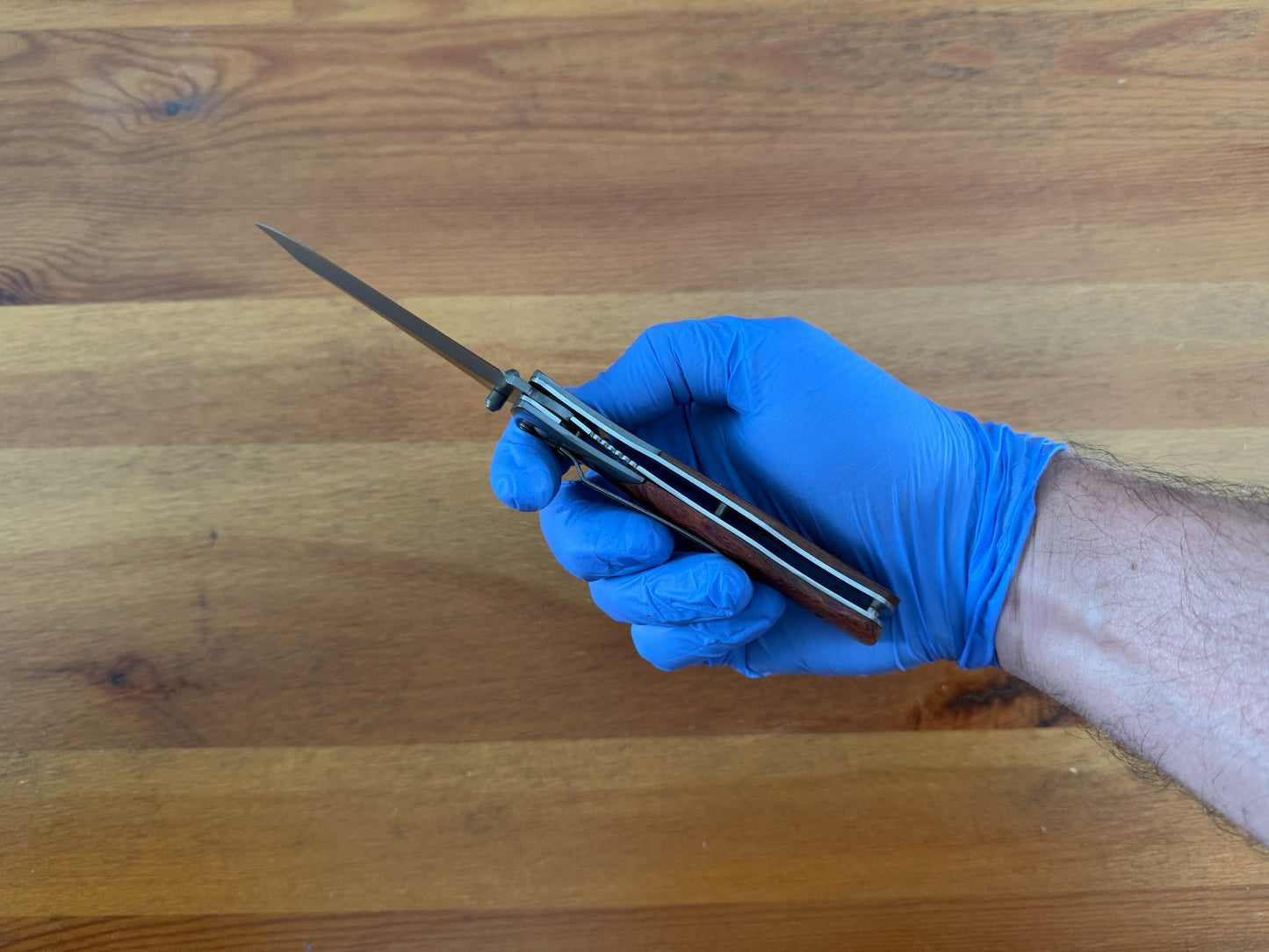 Folding Knife 8.5 cm (3.3 in) Titanium Coated Blade Wood Handle Liner Lock