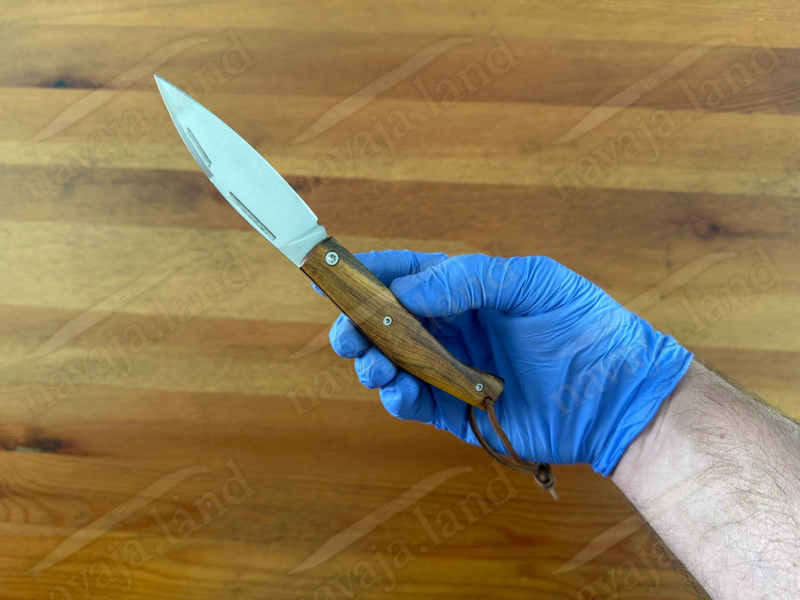 Miguel Nieto🍀LUCK Spanish Folding Knife Böhler N690Co Steel Pistachio Wood