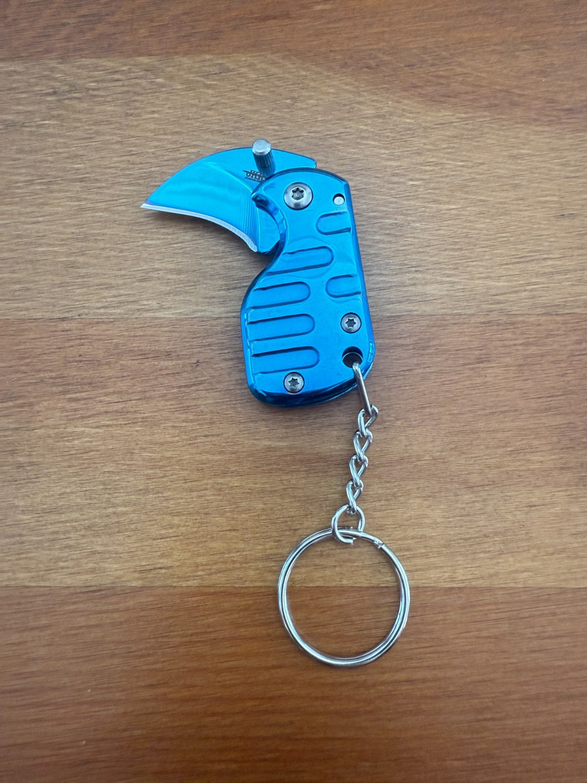 1.2" Stainless Steel Blue Curved Blade Keychain Mini Folding Knife Liner Lock