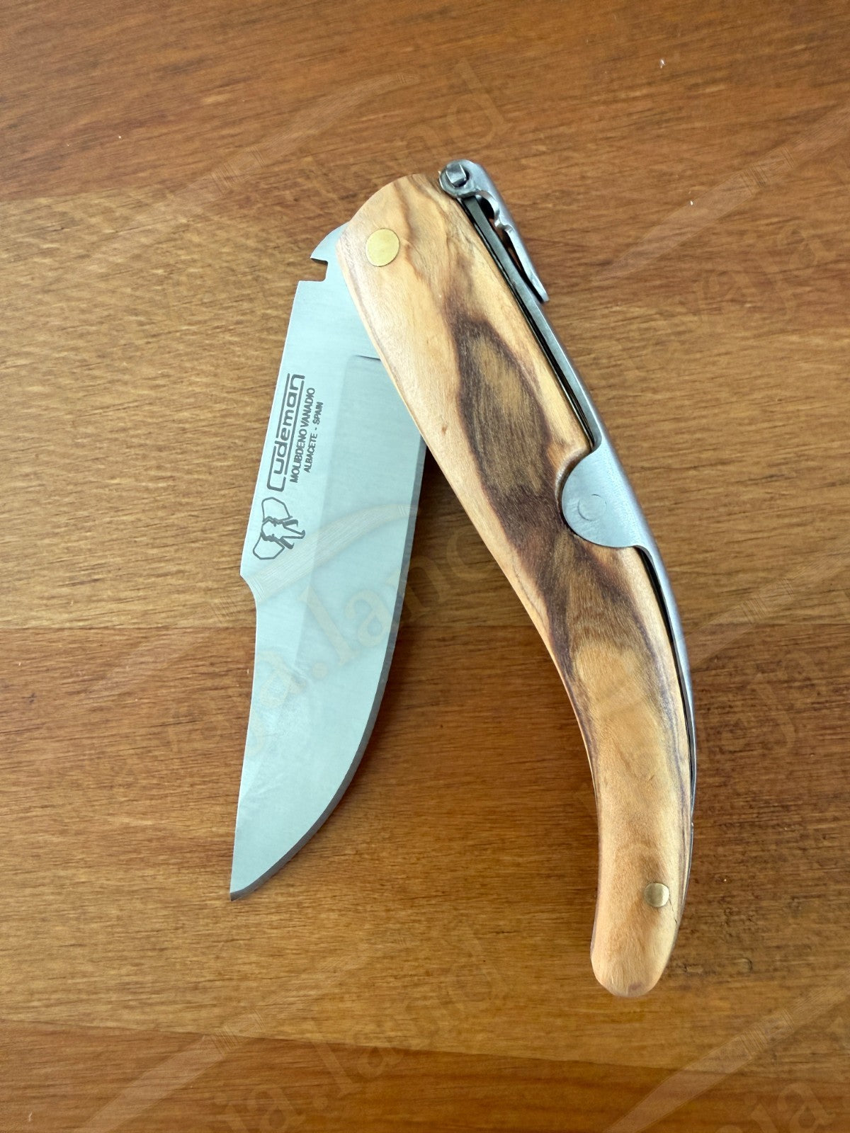 Cudeman Albaceteña 380-L Folding Knife – Olive Wood Handle | Molybdenum Vanadium