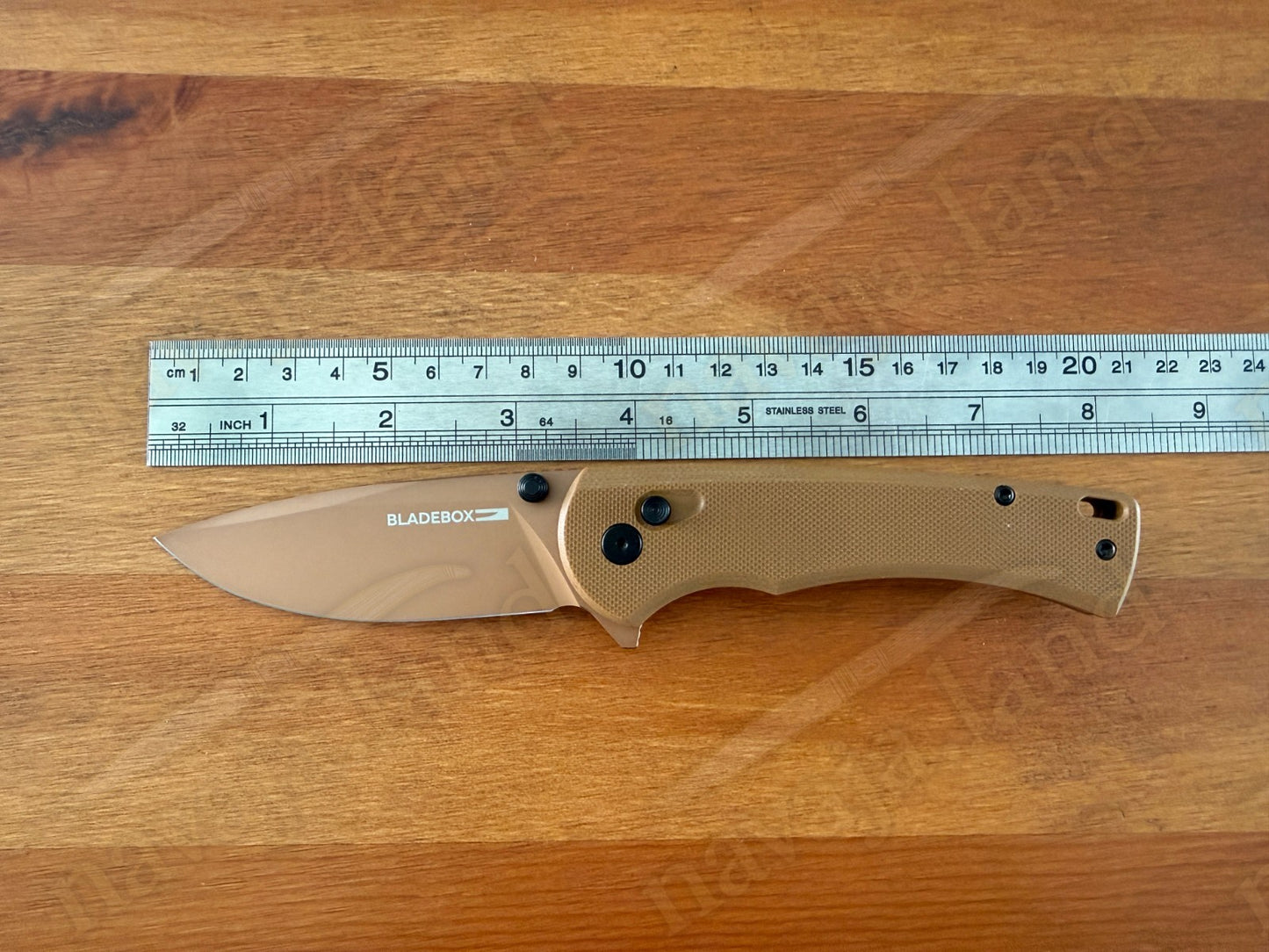 The SANDMAN Folding Pocket Knife 3.2” D2 Steel Blade Tuscan Tan G10 Handle