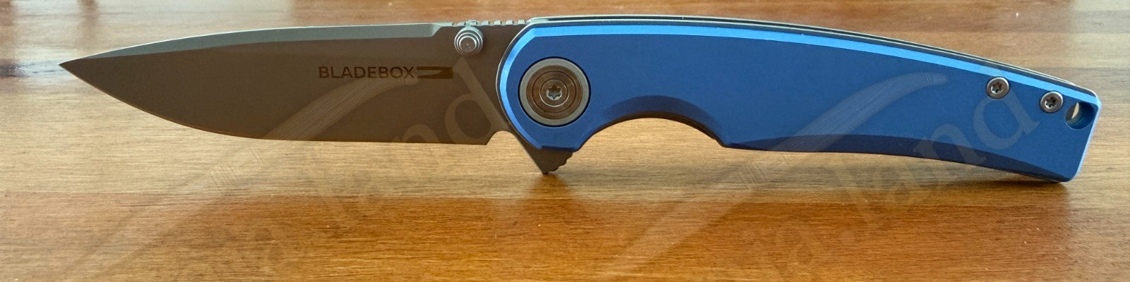 The Sea Lion Folding Pocket Knife 3” D2 Steel Blade Aluminum Alloy Handle