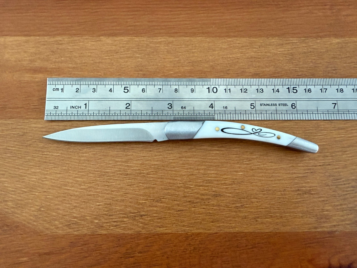 2.76" Stainless Steel Blade Pocket Knife White ABS Heart Design Spanish Made