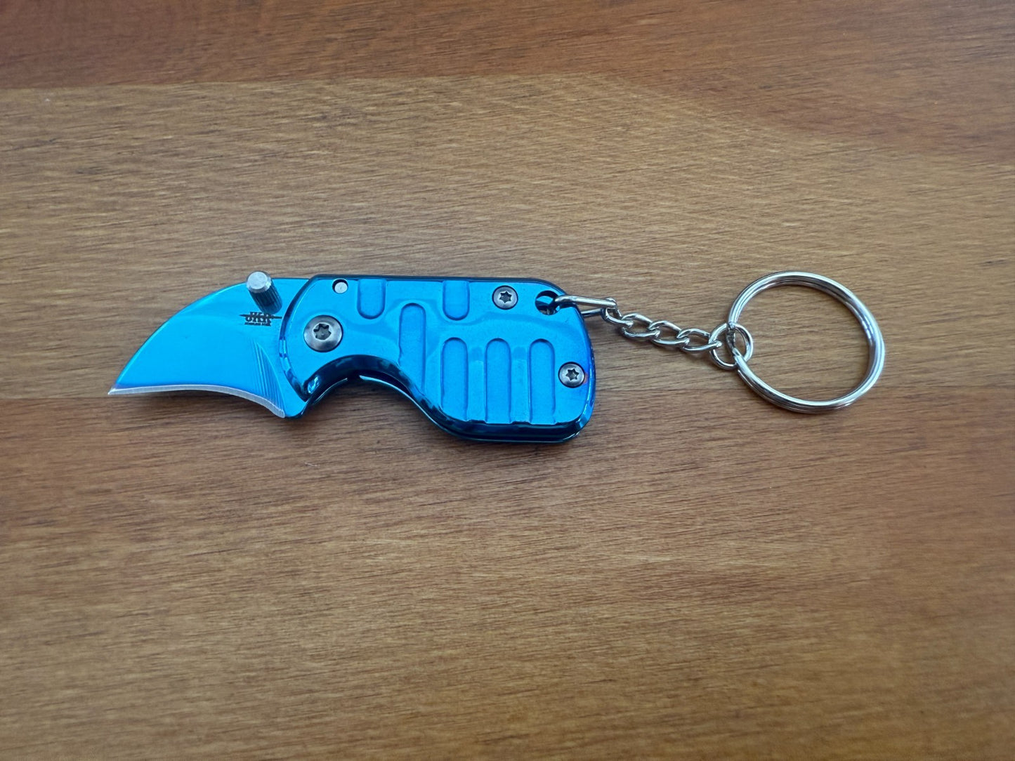 1.2" Stainless Steel Blue Curved Blade Keychain Mini Folding Knife Liner Lock