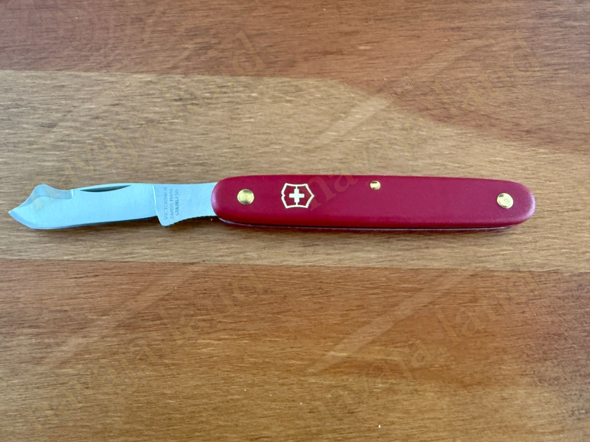 Victorinox Budding Knife Combi S Swiss Made Stainless Steel Blade Bark Lifter