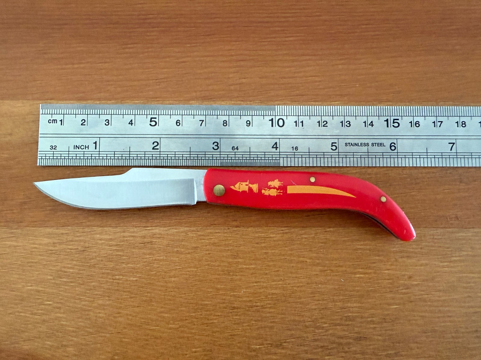 2.76" 440 Stainless Steel Blade Pocket Knife Red Plastic Handle Don Quijote