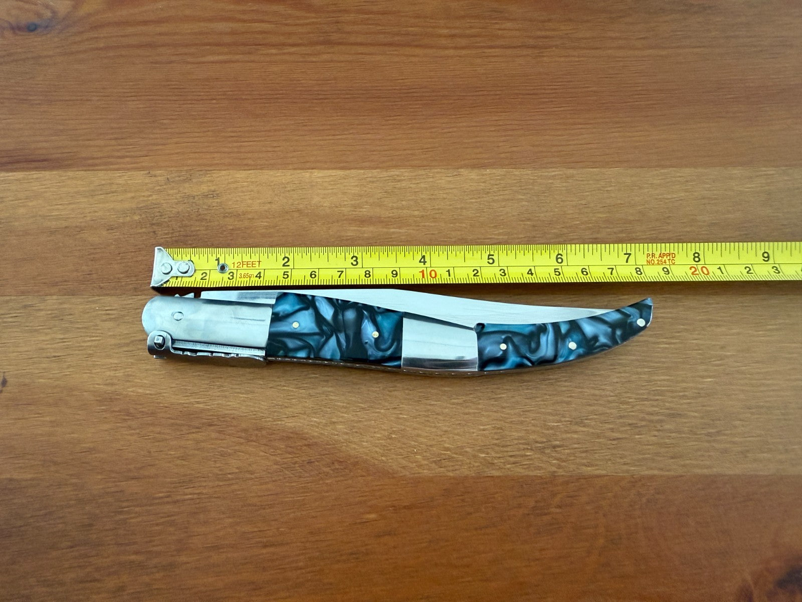 5.9" Arabian Style Navaja with Ratchet Pocket Knife Blue Acrylic & Steel Handle
