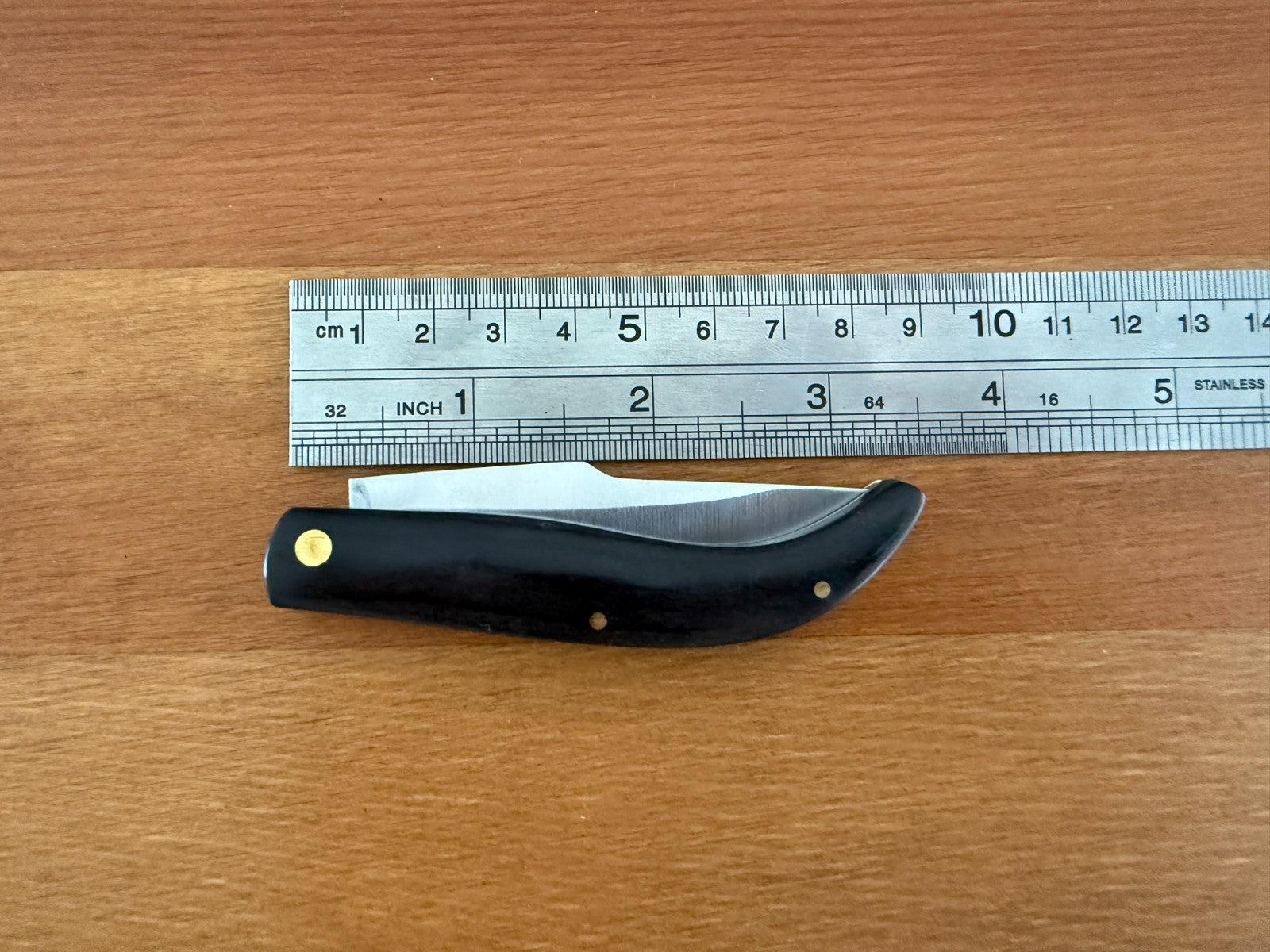 2.76" 440 Stainless Steel Blade Pocket Knife Dark Wooden Handles Don Quijote