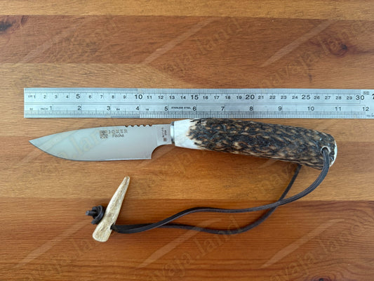 Joker Flecha Hunting Knife 4.92” MOVA Blade | Deer Horn Handle | Leather Sheath