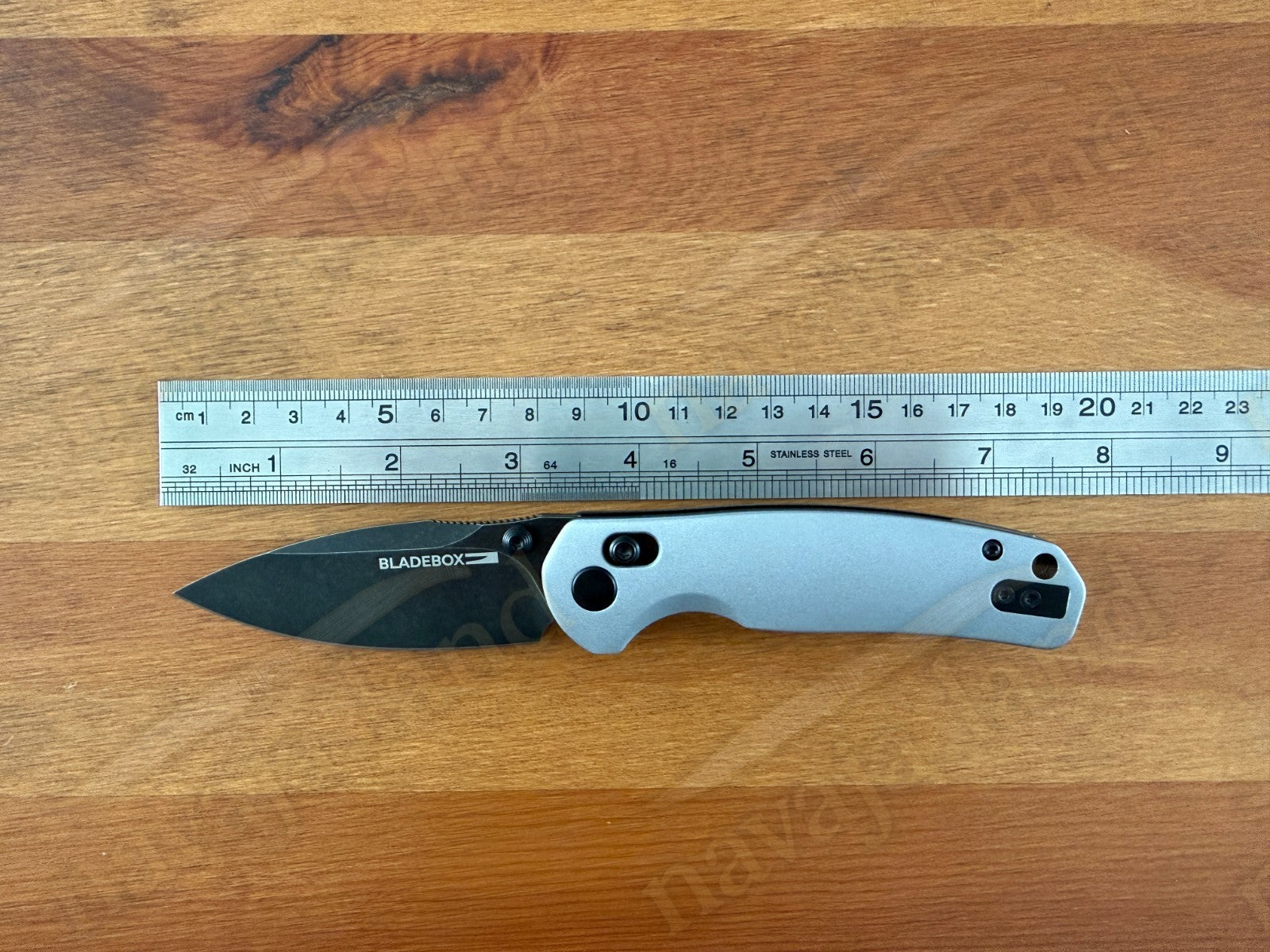 Lone Wolf Folding Pocket Knife 3” D2 Steel Blade Axis Lock Aluminum Alloy Handle