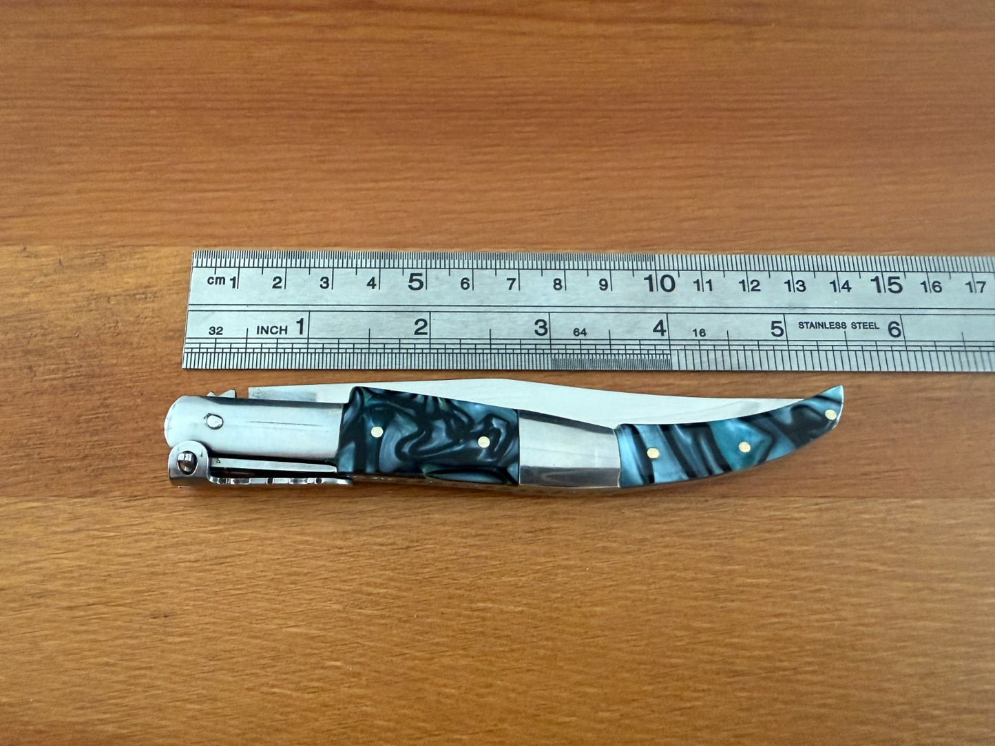 4.3" Arabian Style Navaja with Ratchet Pocket Knife Acrylic Scales From Spain