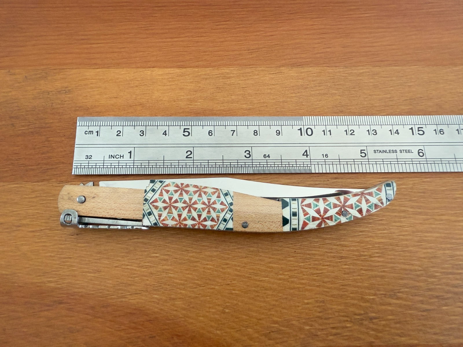 4.3" Arabian Style Spanish Navaja with Ratchet Pocket Knife Maple Wood Handle