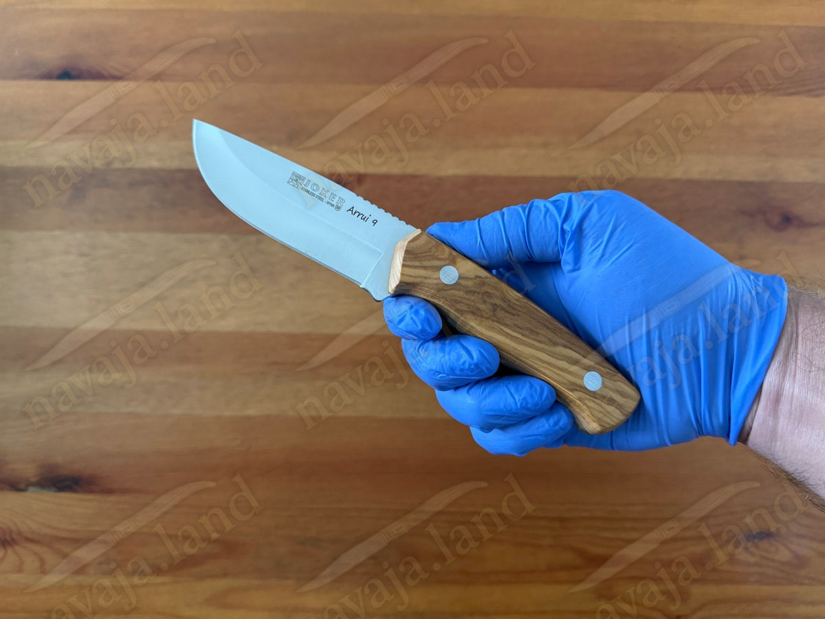 Joker Arrui 9 Outdoor Knife – 3.5” Blade | Olive Wood Handle | Leather Sheath
