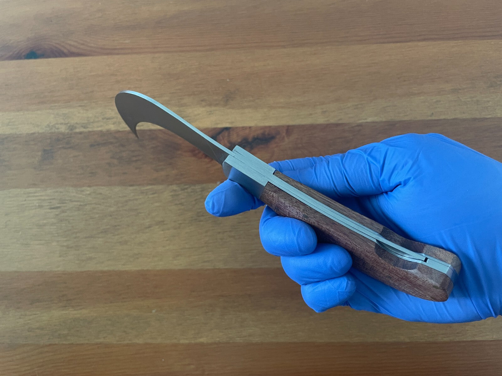 3.14" Hawkbill Tranchete Pocket Knife Wood Handle with Lockback From Spain
