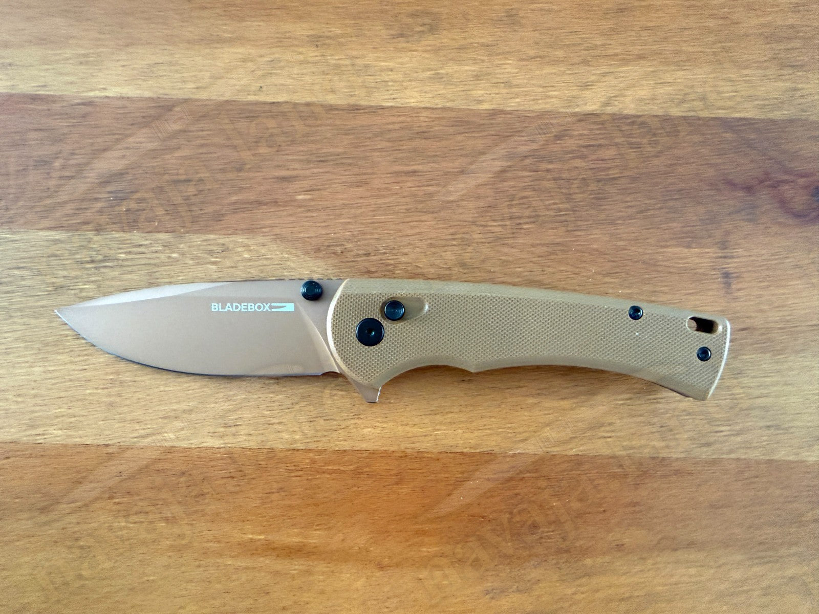 The SANDMAN Folding Pocket Knife 3.2” D2 Steel Blade Tuscan Tan G10 Handle