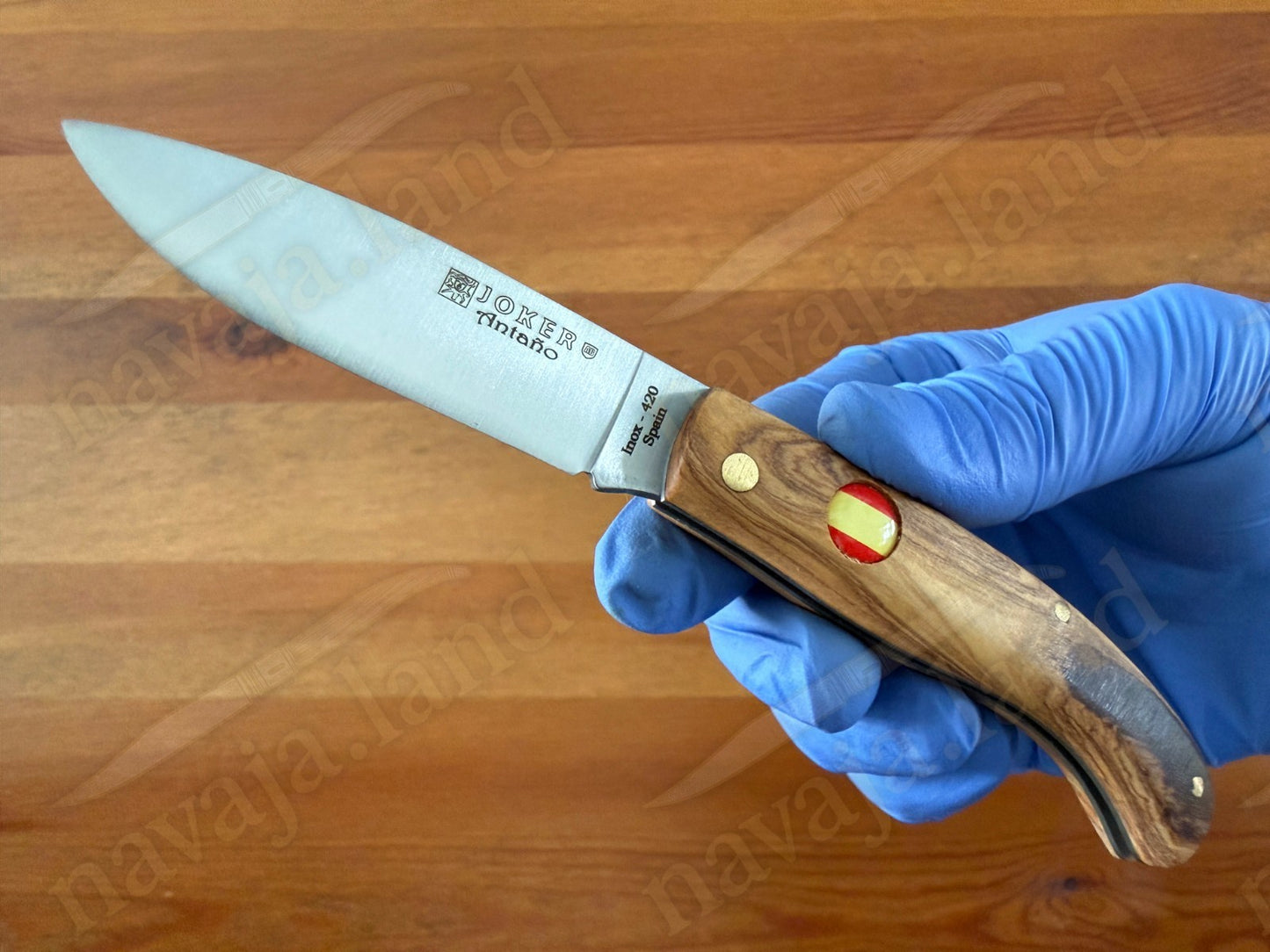 2.75” Joker Antaño Camping Folding Knife (Olive Wood Handle - Spanish Flag)