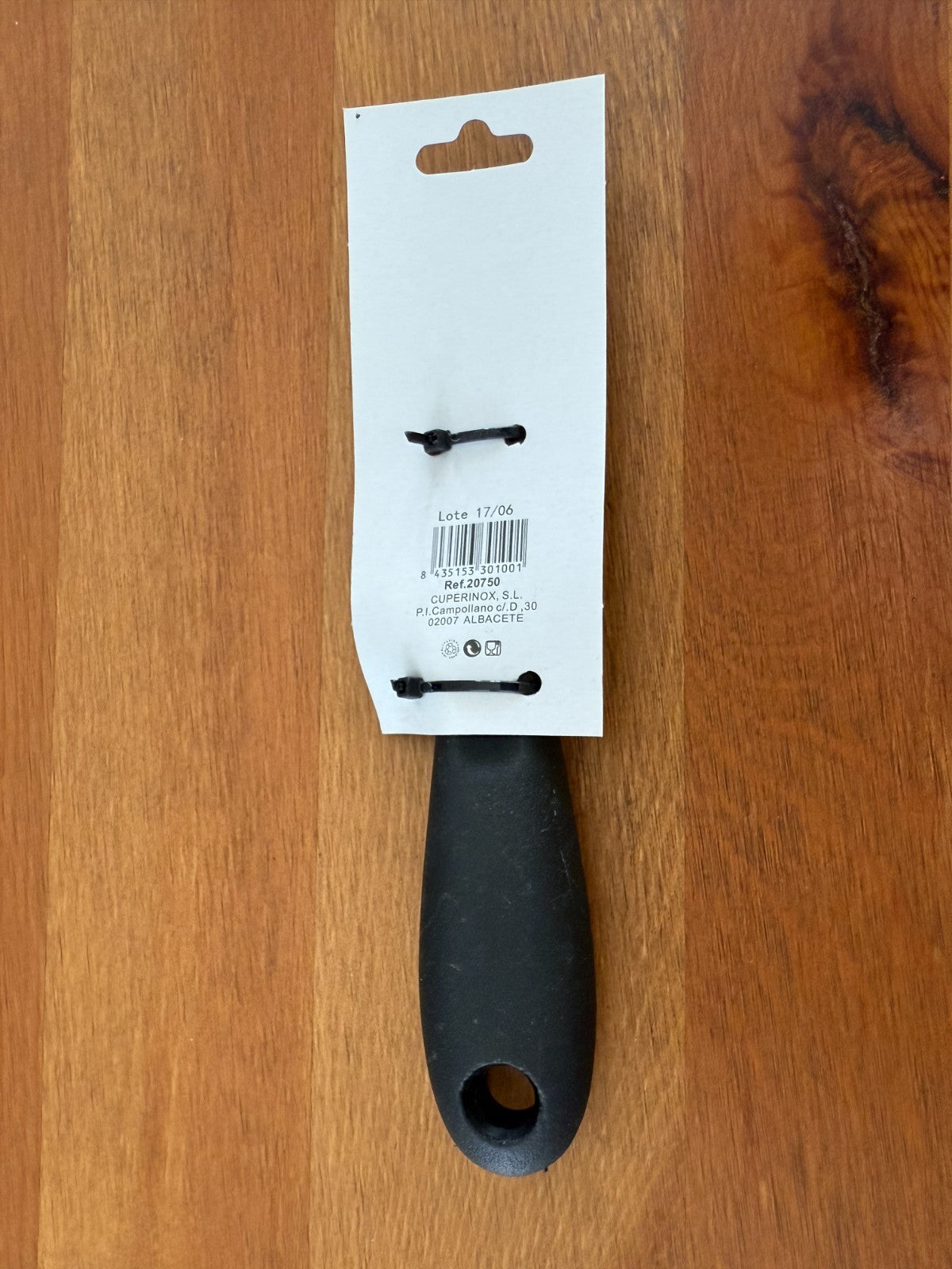 Oyster Shucking Kitchen Knife 2.5" Stainless Steel Blade Made in Spain