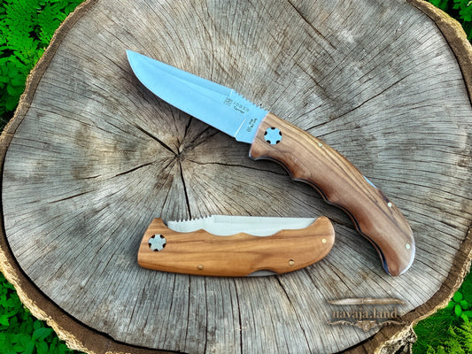 Joker Terrier Hunting Folding Knife 3.5” MOVA Blade Olive Wood Handle From Spain