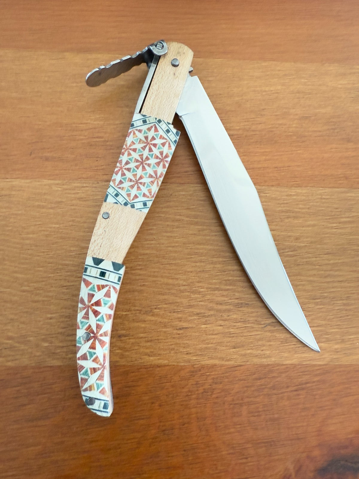 4.3" Arabian Style Spanish Navaja with Ratchet Pocket Knife Maple Wood Handle