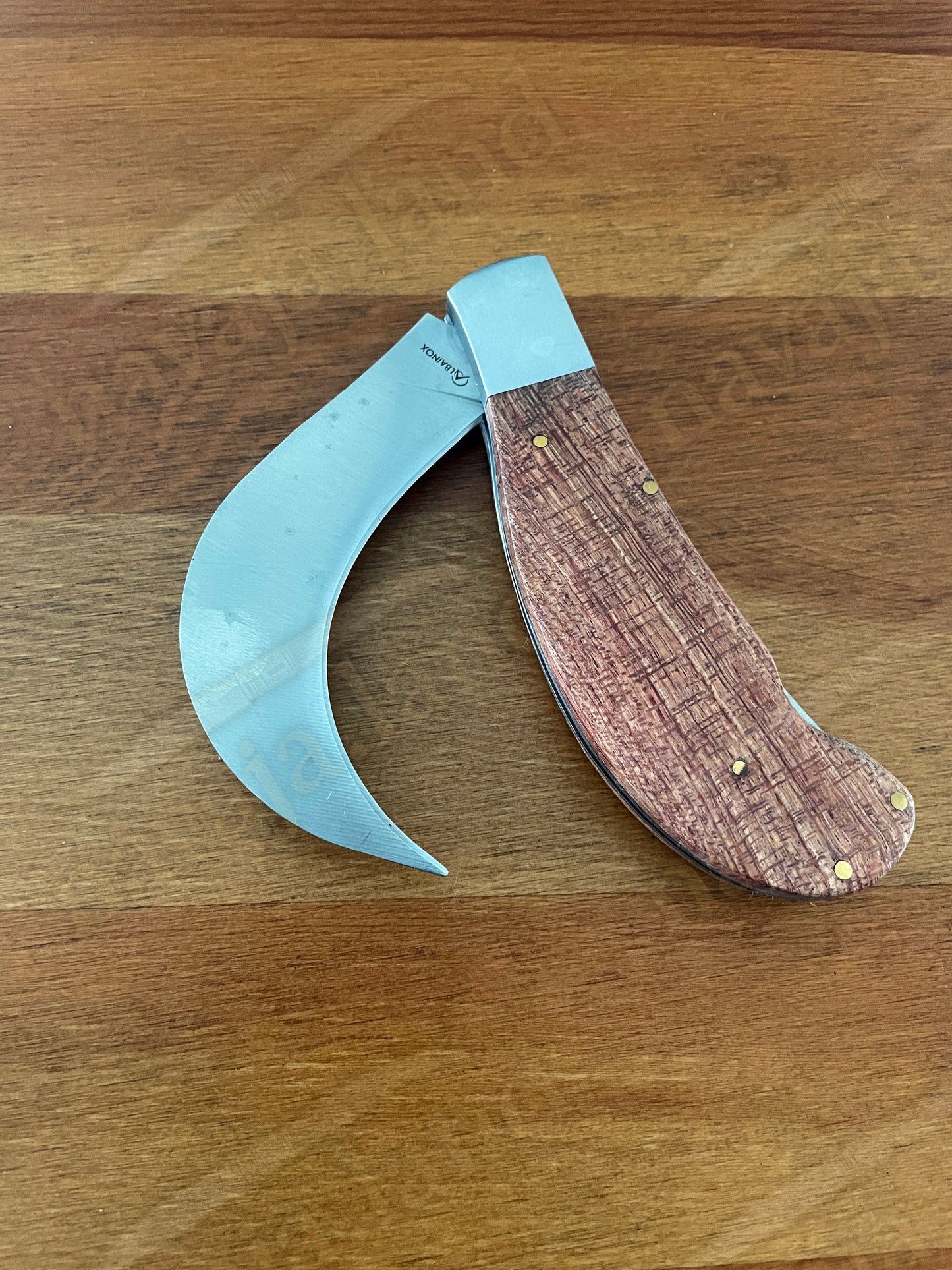 3.14" Hawkbill Tranchete Pocket Knife Wood Handle with Lockback From Spain