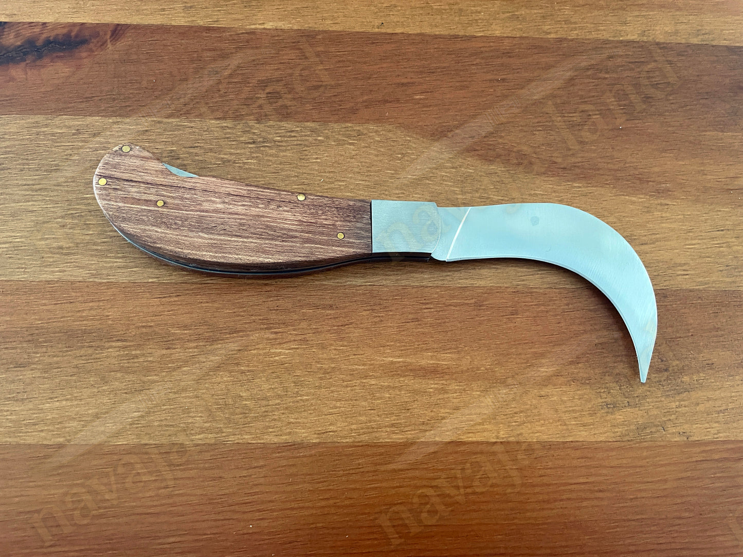 3.14" Hawkbill Tranchete Pocket Knife Wood Handle with Lockback From Spain