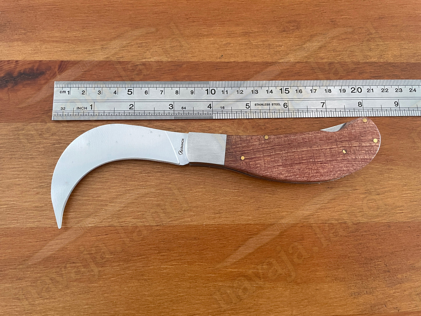 3.14" Hawkbill Tranchete Pocket Knife Wood Handle with Lockback From Spain