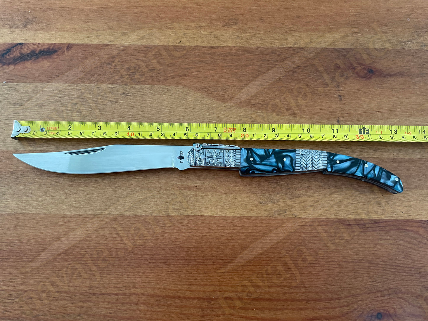 5.9" Arabian Style Navaja with Ratchet Pocket Knife Blue Acrylic & Steel Handle