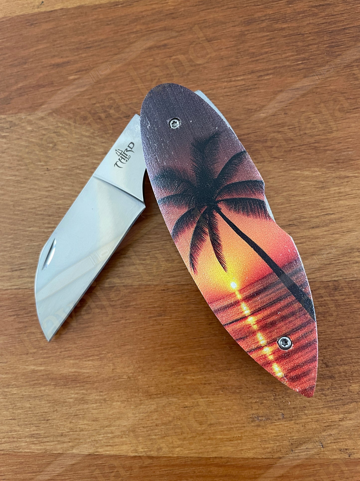 Surfboard “PALMERA” Pocket Knife – Beechwood Handle | Bottle Opener | Lockback