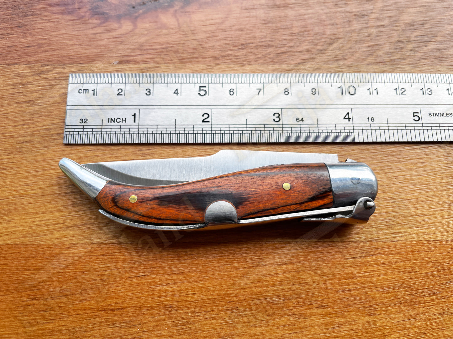 3.14” Blade Classic Spanish Navaja Albaceteña Teja Folding Knife Red Wood Scales