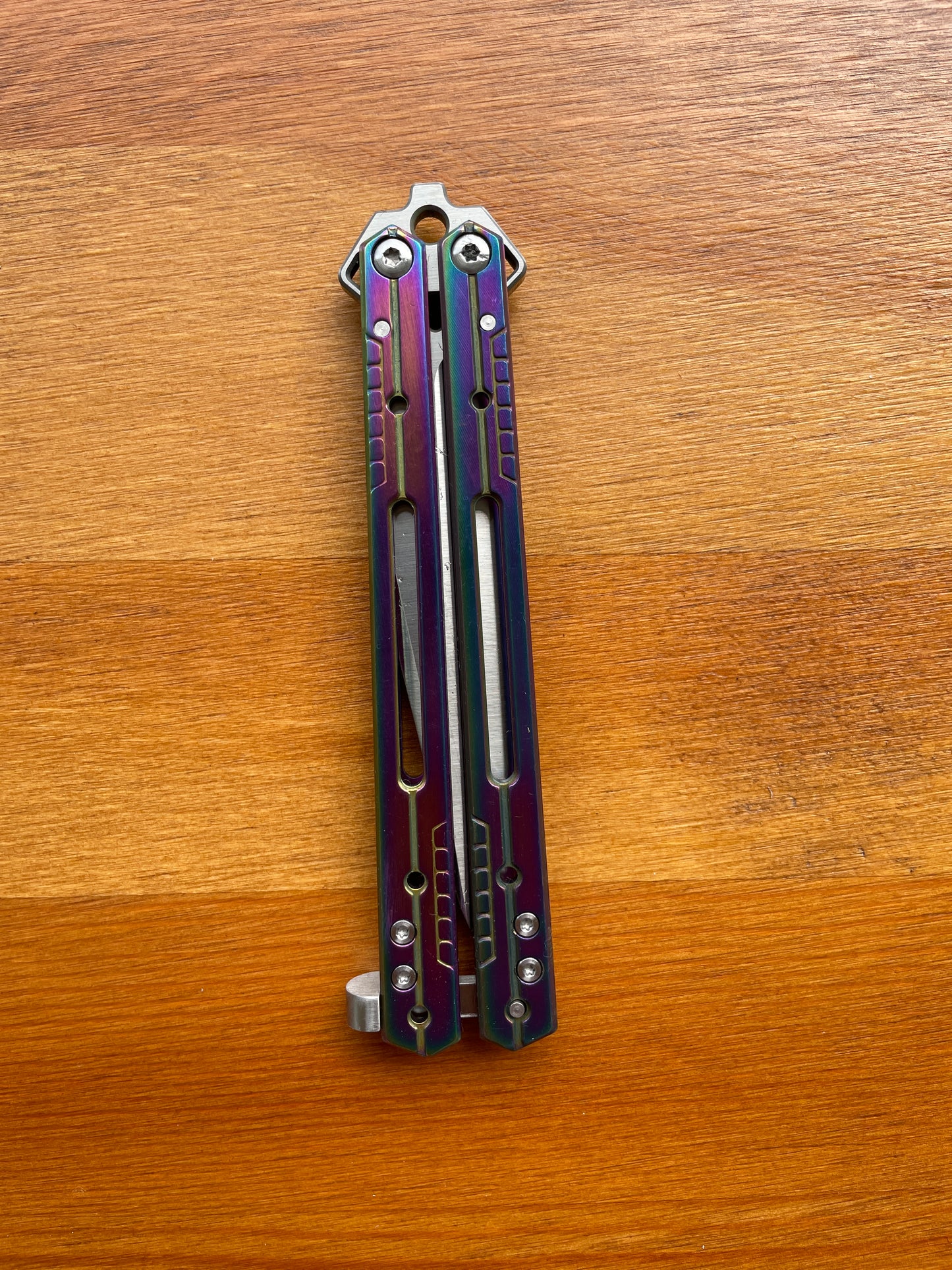 4.13" Stainless Blade Fan Folding Knife Titanium Rainbow Plated Handle