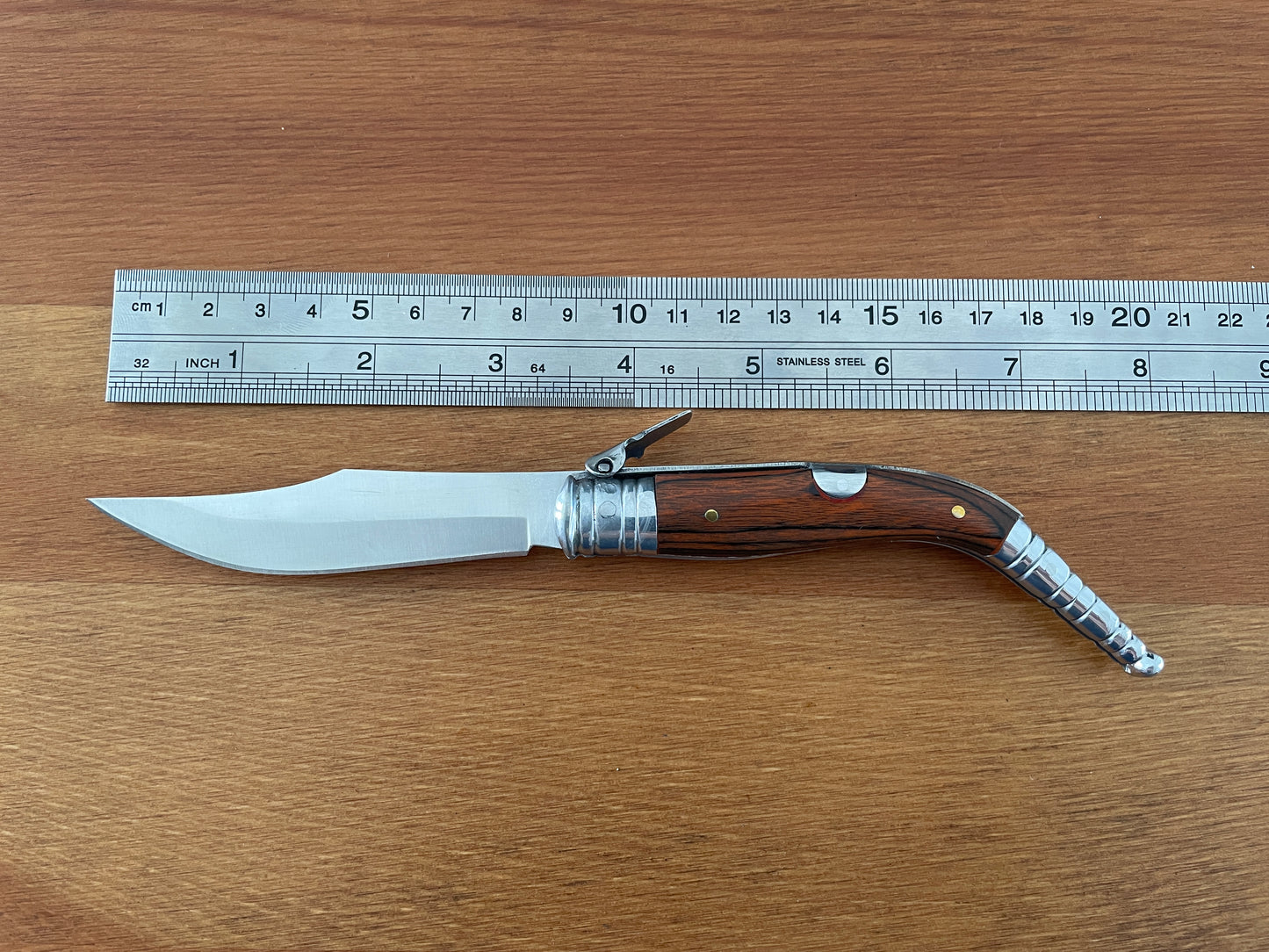 3.5” Sevillana Style Navaja Pocket Knife Red Wood Scales From Spain With Ratchet