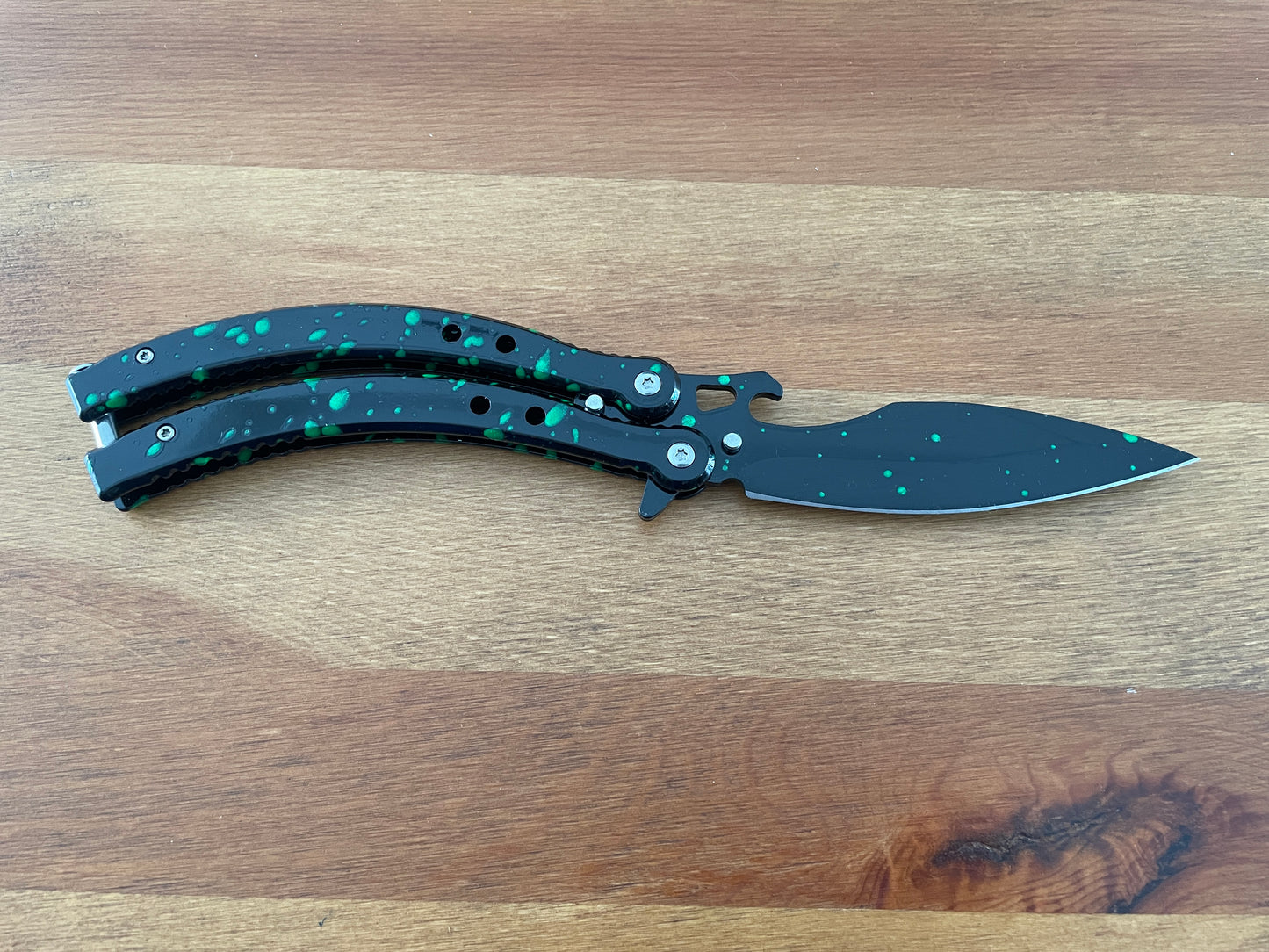 4.13" Stainless Steel Blade Folding Fan Knife Black Finish With Green Drops